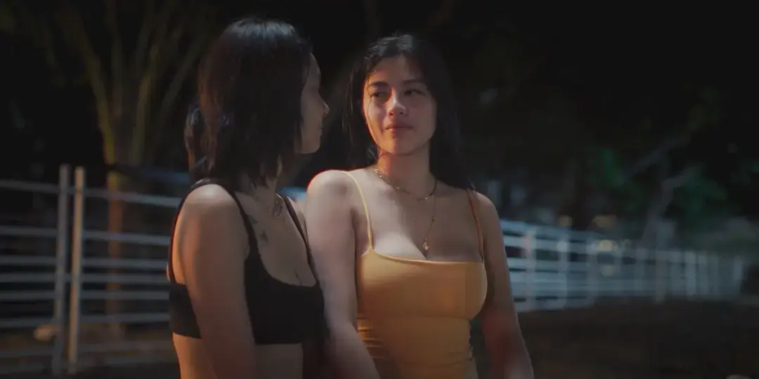 《Ekis (2025)》未删减悬疑惊悚1080P中英字幕生死棋局-超清烧脑版《Ekis》命运残局菲版105分钟-月光影院限时解密上线
