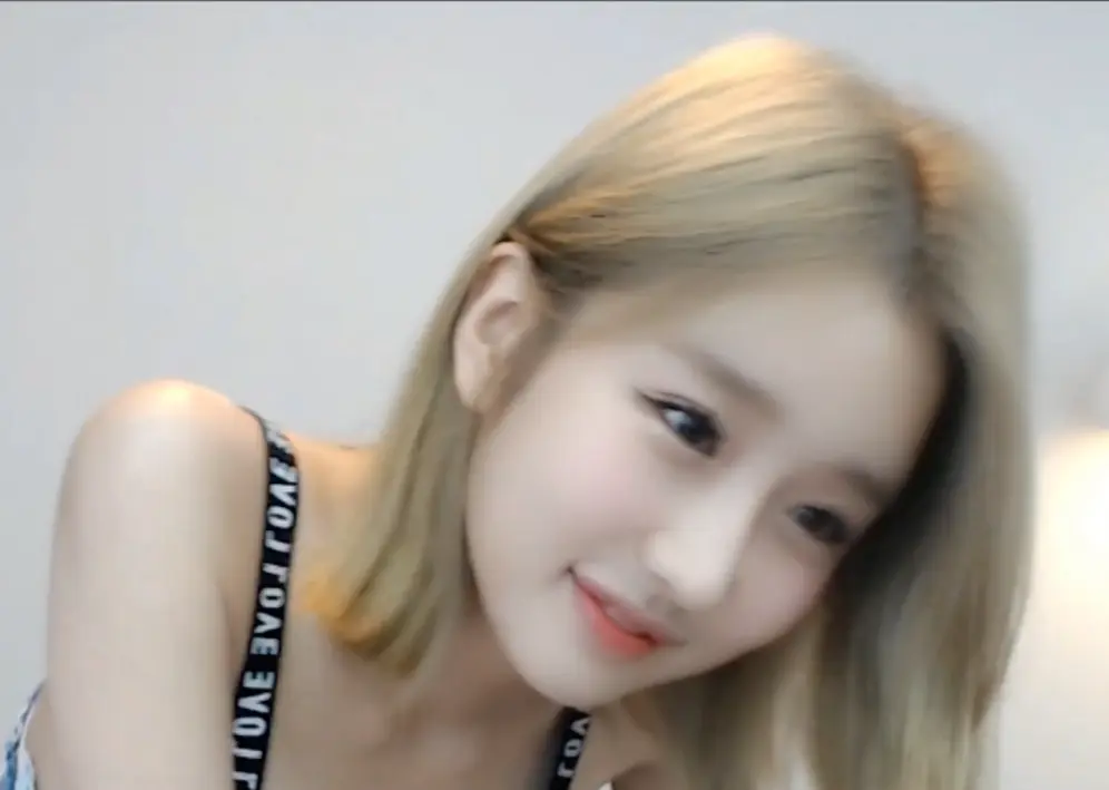 热门大瓜！《onlyfans每日大赛》抖音风徐雅引关注，在线免费看onlyfans每日大赛，高清画质不卡顿！