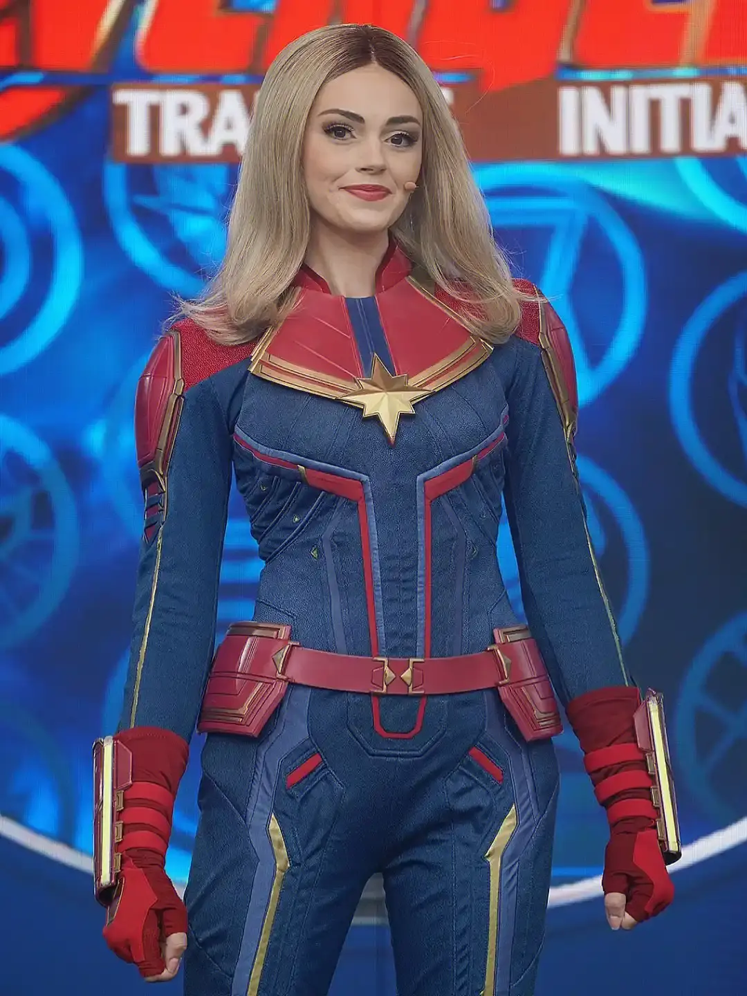 《惊奇队长》- 1080P超清无删减惊奇队长全片在线观看 - 百度网盘+迅雷高速下载资源免费播放 - 漫威宇宙最强女英雄震撼来袭