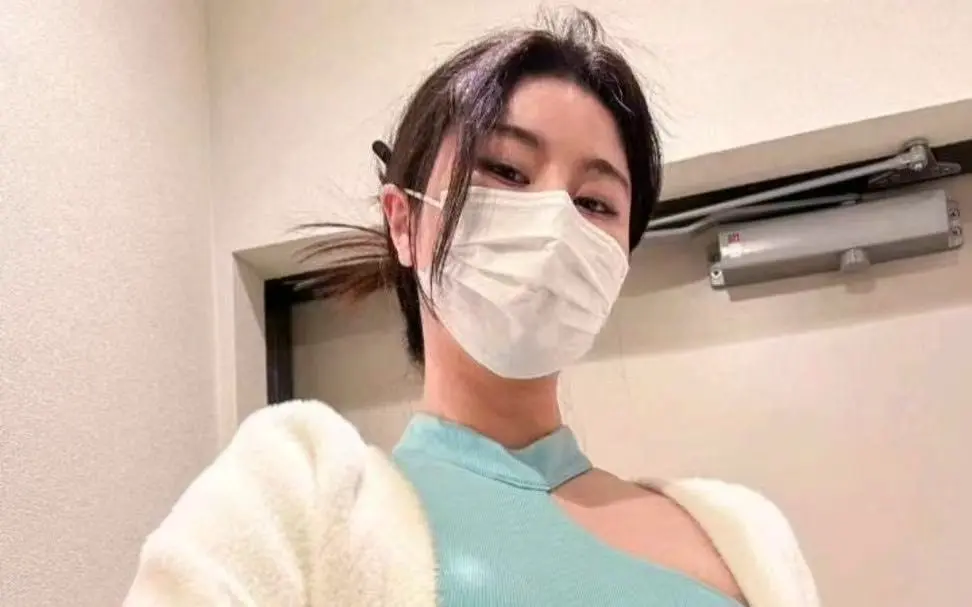 《OnlyFans每日大赛》徐雅8月完整版全收录 - OnlyFans每日大赛徐雅精华集锦无删减 - 4K超高清在线观看