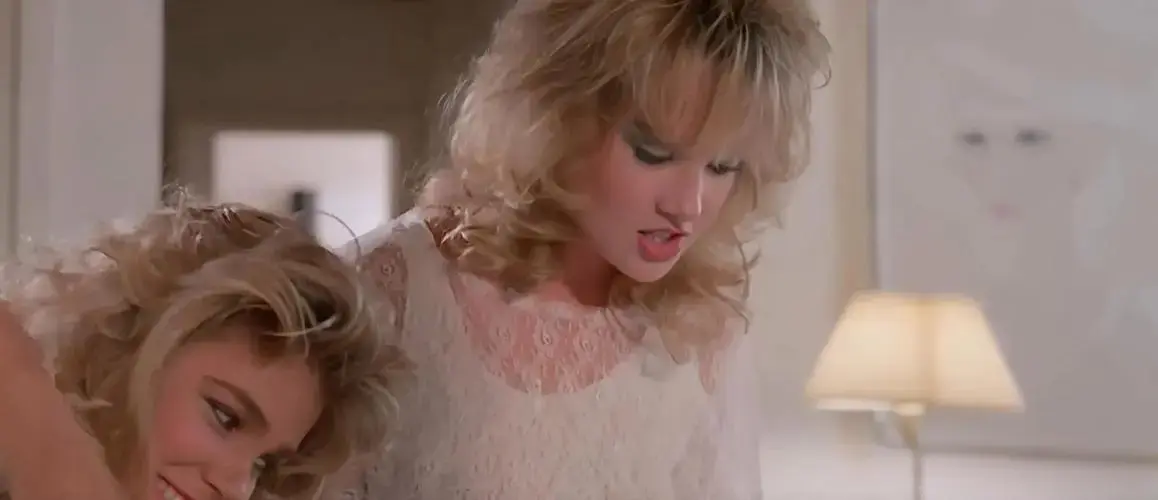 《娃娃脸》1080P高清未删减版免费解锁-《娃娃脸》流畅不卡顿在线播放-女学生遭遇建筑工与黑拳妓院故事