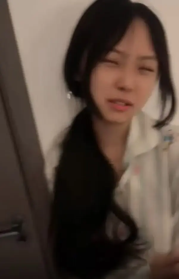 《湿妹18岁刚满》相关资源图片