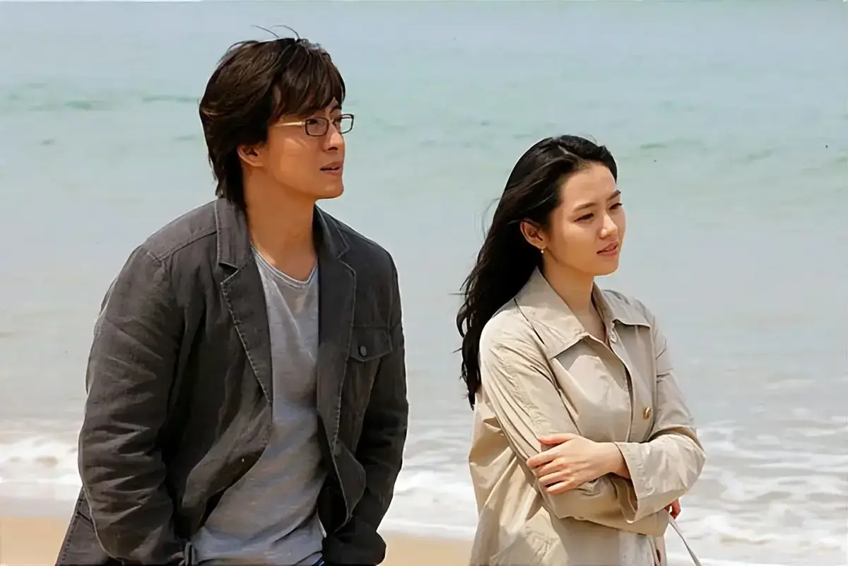 韩国电影《外出》未删减版1080P高清免费在线播放-爱情伦理片《外出》完整版剧情片在线观看-VS影院