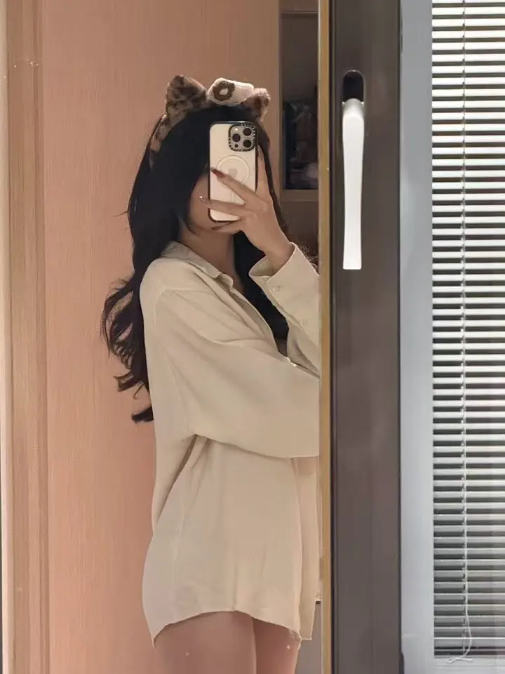 《Sunny77楼道战神》全季无删减 - 1080P高清流畅播放 - 网红Sunny77精选资源 - 沙懿琦实拍花絮不容错过 - 重温《Sunny77楼道战神》