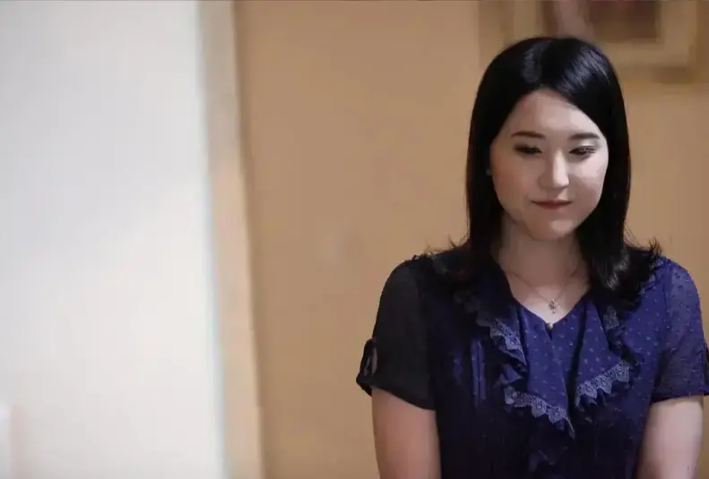 《年轻的母亲》高清免费无广告中字完整版-《年轻的母亲》HD无删减免费观看-《年轻的母亲》超清全集未删减